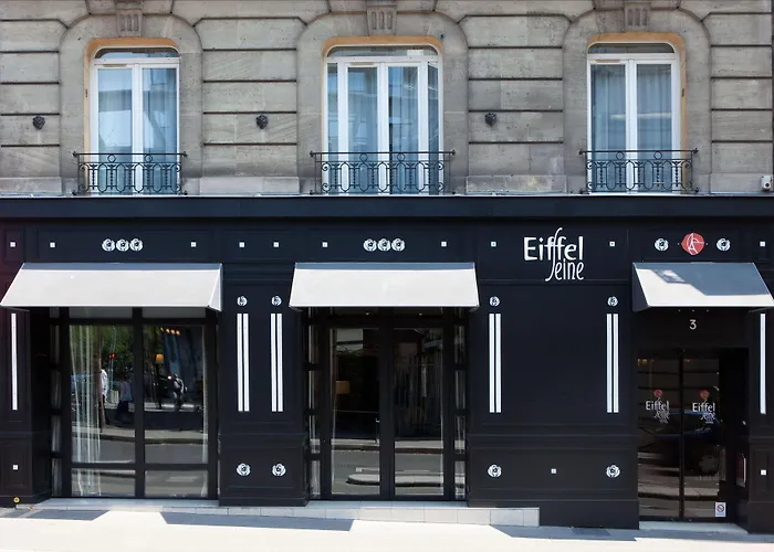 Hotel Eiffel Seine